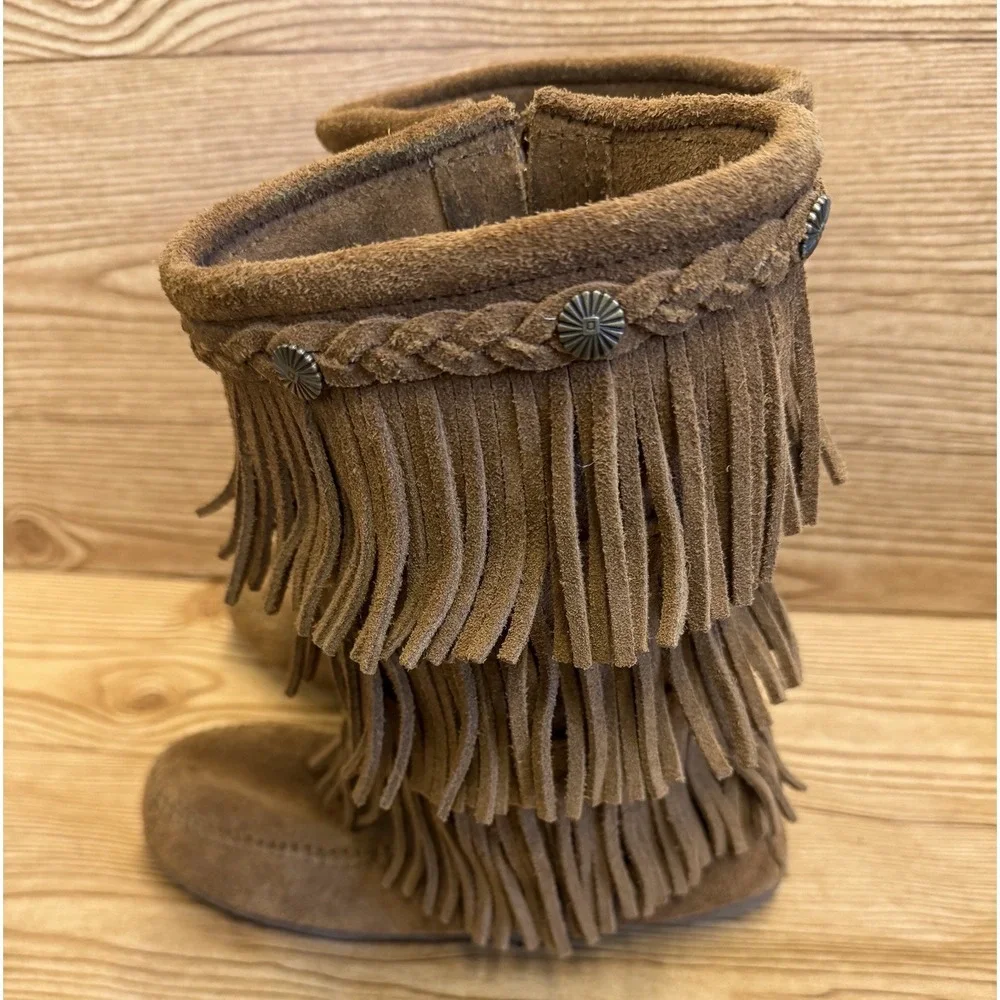 Minnetonka 3 Layer Triple Fringe Boot Moccasins Youth Sz 3 Brown Leather